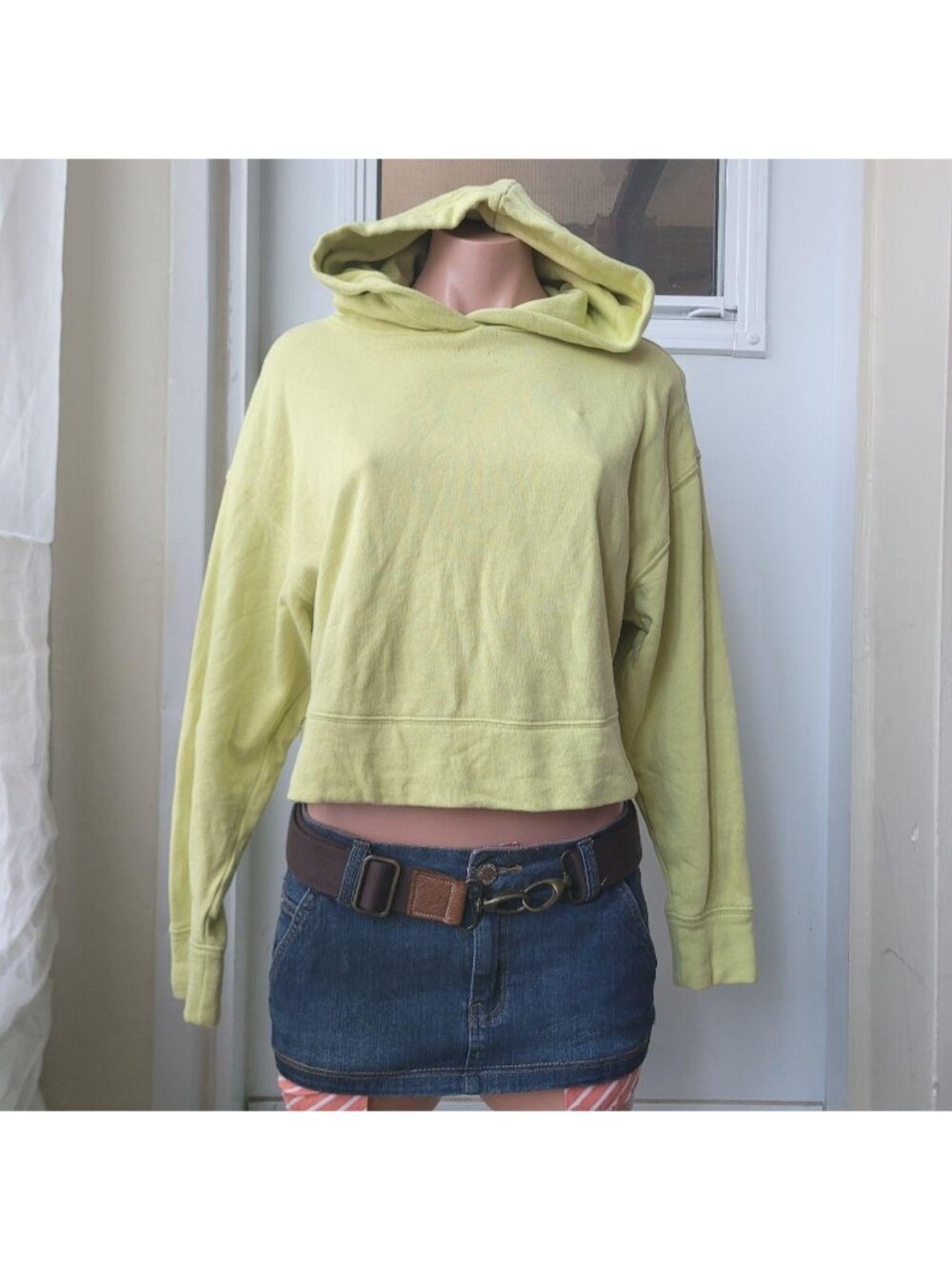 Old Navy Neon Yellow Fleece Streetwear Crop Hoodie (XS)